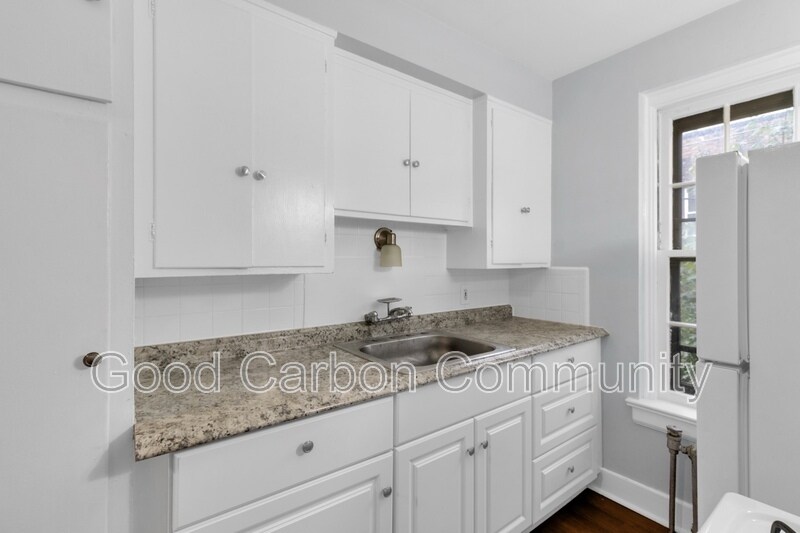 20 E Morris Ave in Buffalo, NY - Building Photo