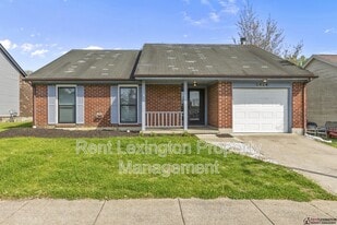 3424 Promenade Dr in Lexington, KY - Building Photo