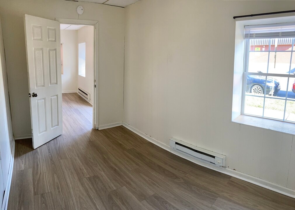 12 W Southern Ave, Unit 12 in South Williamsport, PA - Building Photo