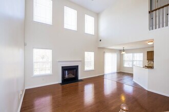 10321 Samuels Way Dr in Huntersville, NC - Building Photo - Building Photo