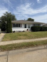 1319 N Blanchard St in Davenport, IA - Building Photo