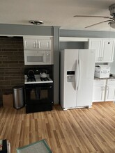 2527 James St, Unit #1 in Syracuse, NY - Building Photo - Building Photo