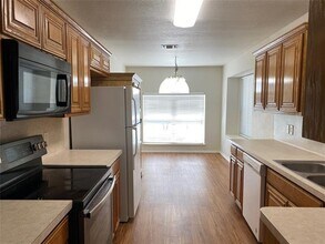 4305 Hayes St in Denton, TX - Building Photo - Building Photo