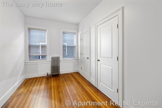 122 Columbia St in Cambridge, MA - Building Photo - Building Photo