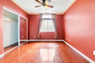 1733 Chevrus Ct in Henderson, NV - Building Photo - Building Photo