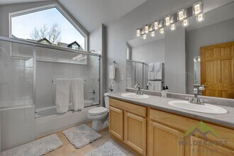 121 Cydney Ln in Silverthorne, CO - Building Photo - Building Photo