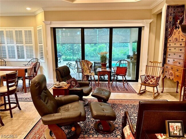 property at 9061 Isla Bella Cir