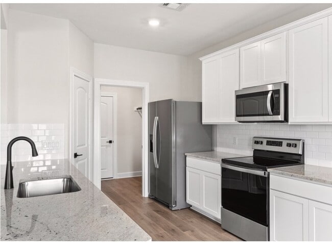 340 Southaven Blvd in Hutchins, TX - Building Photo - Building Photo