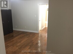 150 Wiltshire Ave in Toronto, ON - Building Photo - Building Photo