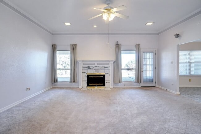 10190 Trail Ridge Dr in Benbrook, TX - Building Photo - Building Photo