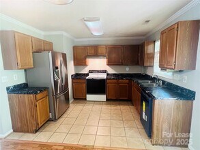 9712 Stillwater Ln in Mint Hill, NC - Building Photo - Building Photo