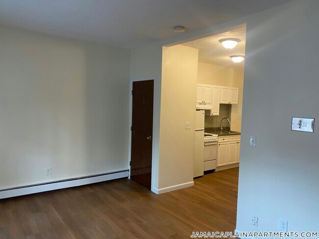 66 S Huntington Ave in Boston, MA - Building Photo - Building Photo