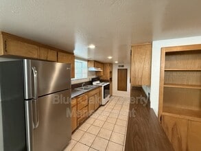 918 Orient St in Chico, CA - Building Photo - Building Photo