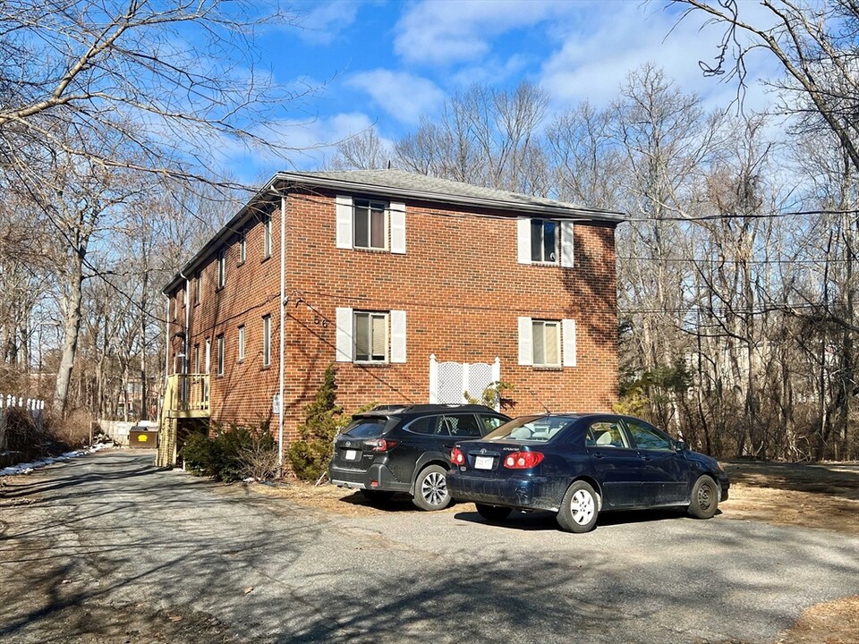 56 Concord St in Ashland, MA - Building Photo