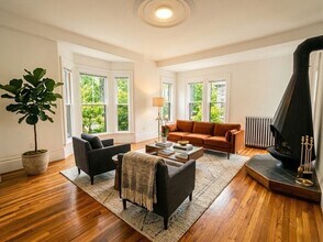 21 Avon St in Cambridge, MA - Building Photo - Building Photo