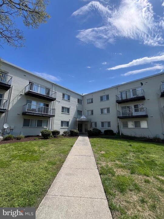 5601 Parker House Terrace in Hyattsville, MD - Building Photo