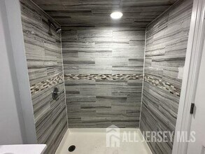 208 5th St in Elizabeth, NJ - Building Photo - Building Photo