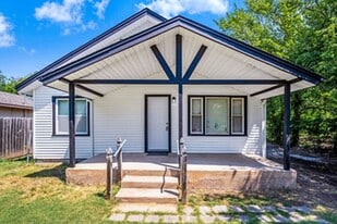 1209 SW I Ave in Lawton, OK - Building Photo