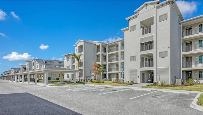 12140 Wellen Golf St in Venice, FL - Building Photo - Building Photo