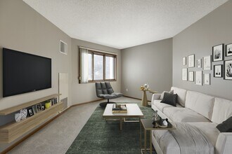 MacLaren Hill in St. Paul, MN - Building Photo - Building Photo