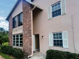 12422 FL A1AAlt in Palm Beach Gardens, FL - Building Photo