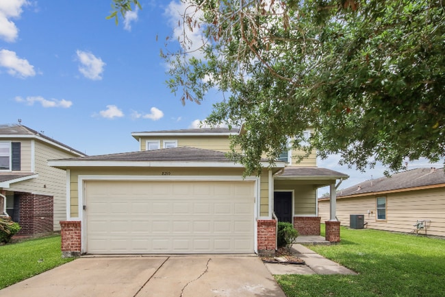 8210 Radial Ct in Rosharon, TX - Building Photo - Building Photo