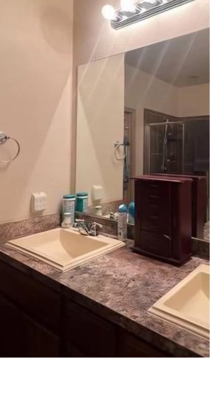 608 Poncho Ln in Haslet, TX - Foto de edificio - Building Photo