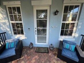 184 W Bay Cedar Cir in Jupiter, FL - Building Photo - Building Photo