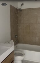 16531 Sabot Ln, Unit #2 in Huntington Beach, CA - Foto de edificio - Building Photo