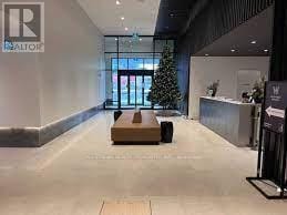 8868 Yonge St in Richmond Hill, ON - Building Photo - Building Photo