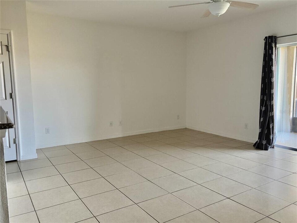 140 Primrose Dr in Davenport, FL - Building Photo