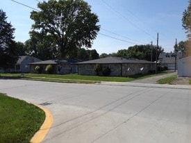 806 W Washington St, Unit 3 in Shelbyville, IN - Building Photo