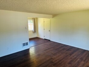 1208 NE 75th St in Vancouver, WA - Building Photo - Building Photo