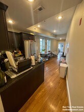491 Commonwealth Ave in Boston, MA - Building Photo - Building Photo