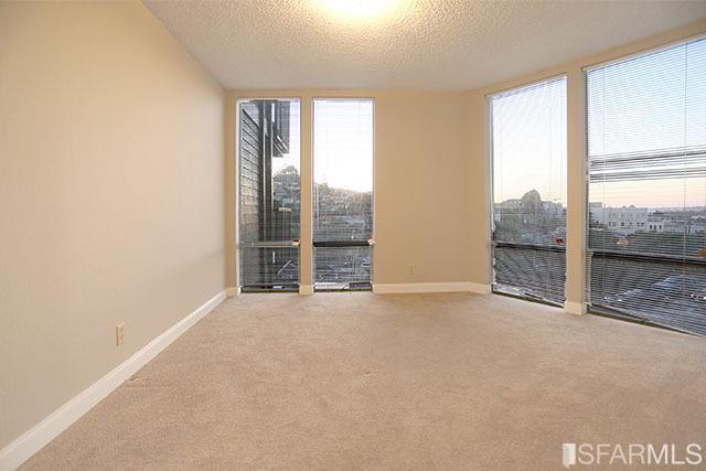 102 Locksley Ave in San Francisco, CA - Building Photo - Building Photo