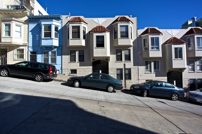 1142 Montgomery in San Francisco, CA - Building Photo - Building Photo