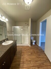 211 Monroe St photo'