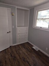 2249 Cleveland Ave in Niagara Falls, NY - Building Photo - Building Photo