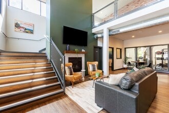 Commons at Sawmill in Flagstaff, AZ - Foto de edificio - Building Photo