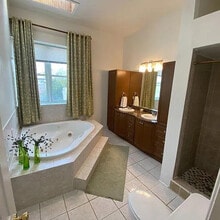 19 T St NE in Washington, DC - Building Photo - Building Photo