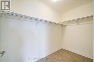 22 Thomas Hope Ln in Markham, ON - Building Photo - Building Photo