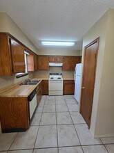 1209 S Frankfort Ave in Russellville, AR - Building Photo - Building Photo