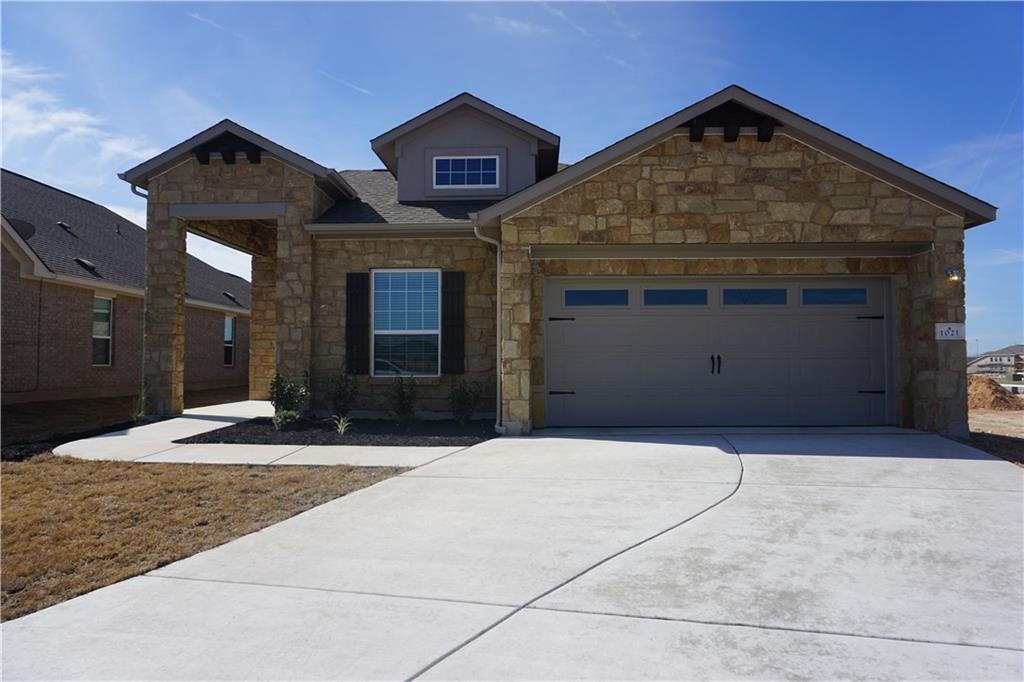 1021 Swan Flower St in Leander, TX - Building Photo