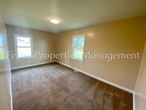13121 N Green River Rd in Evansville, IN - Building Photo - Building Photo