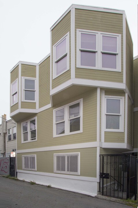 1466-1474 Valencia St in San Francisco, CA - Building Photo