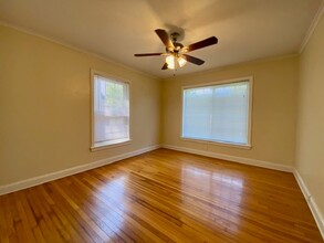 503 Dudley Dr-Unit -503 Dudley Apartment E in Shreveport, LA - Foto de edificio - Building Photo
