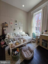 1609-1611 Mt Vernon St, Unit 1 in Philadelphia, PA - Foto de edificio - Building Photo