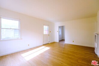 1944 Cloverfield Blvd in Santa Monica, CA - Building Photo - Building Photo