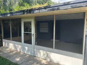 421 E Sessoms Ave, Unit 1 in Lake Wales, FL - Building Photo - Building Photo