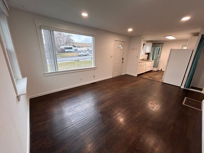 2908 N Cincinnati St in Spokane, WA - Building Photo - Building Photo